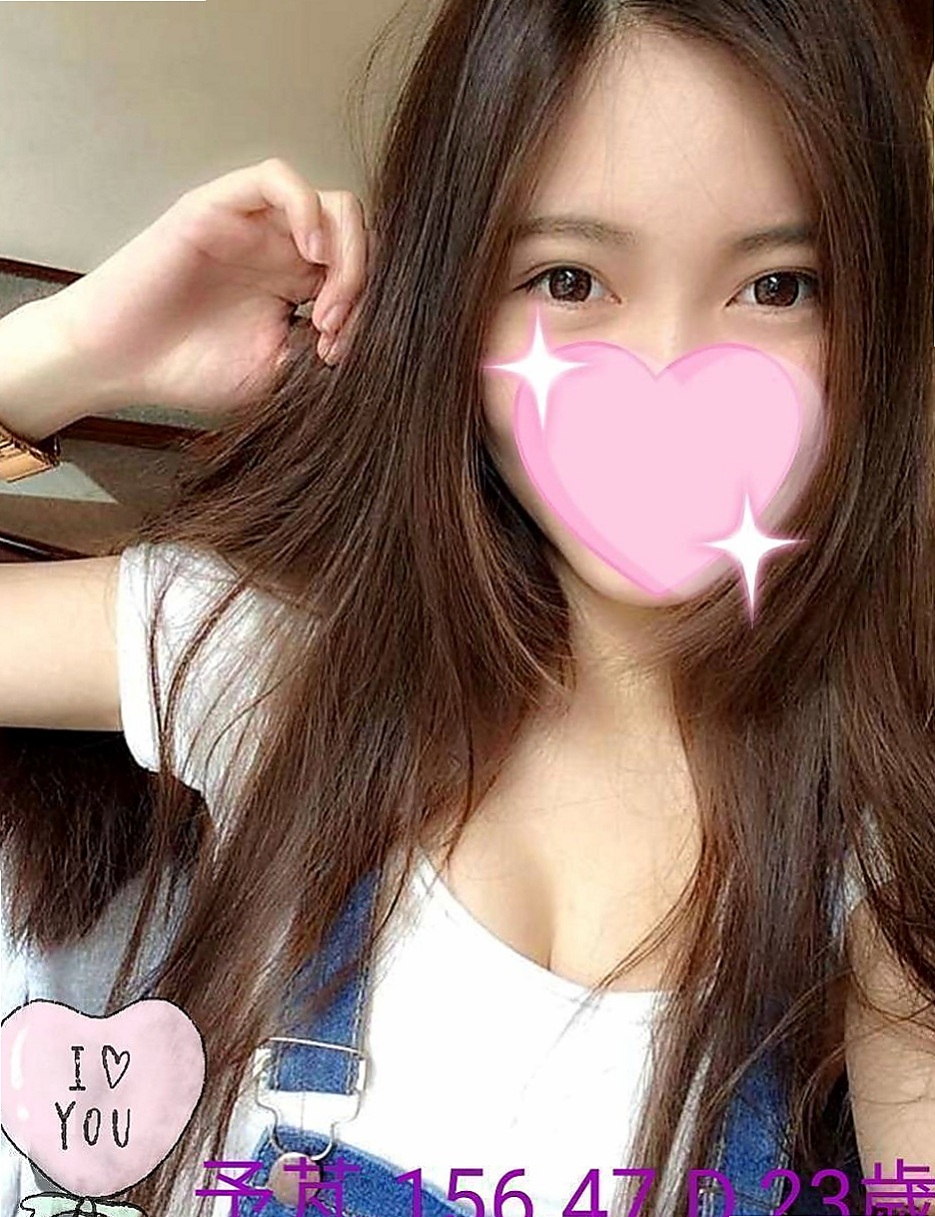 豐原按摩：拉多 |女學生妹子|169cm|42kg/|C杯|24y|